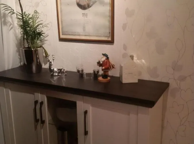 Haus Bergrose Апартаменты Busenborn